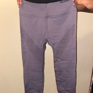 Ebb to street tights- lululemon